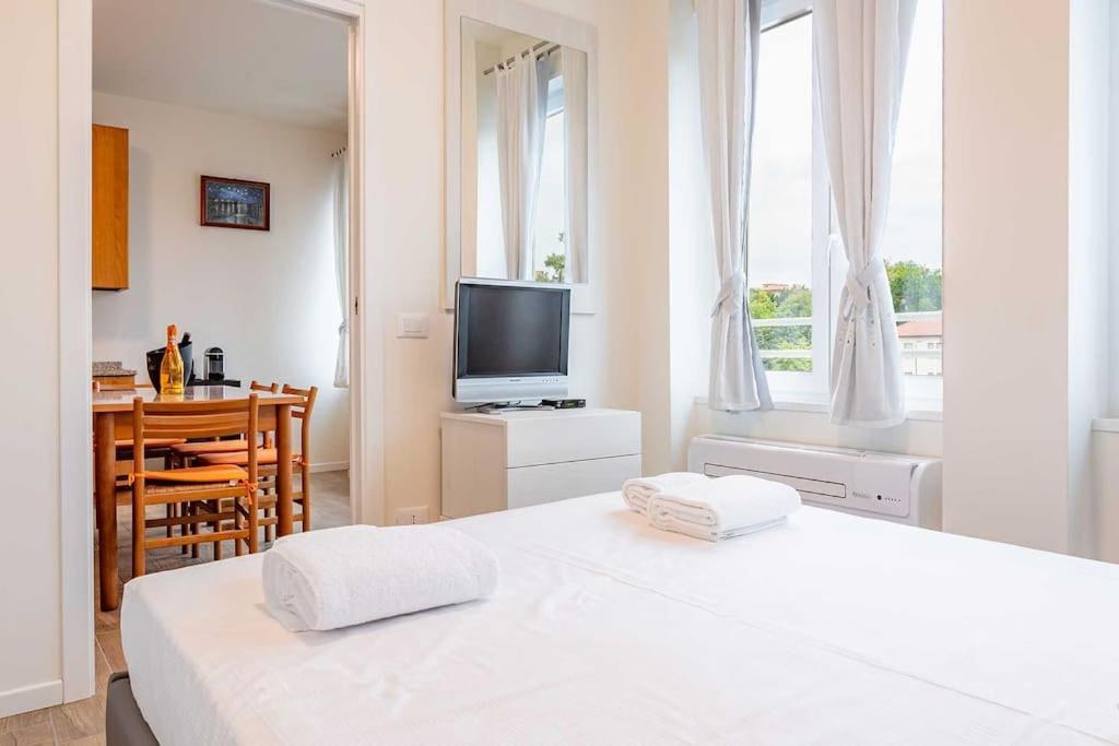 Guest Planet - Living Fortezza 27! มิลาน ภายนอก รูปภาพ